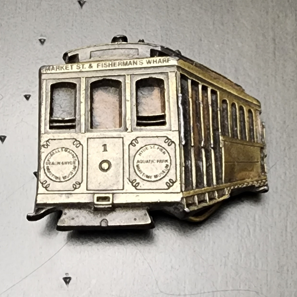 Vtg San Francisco Cable Car Trolly Belt Buckle Indiana Metal Craft 1979